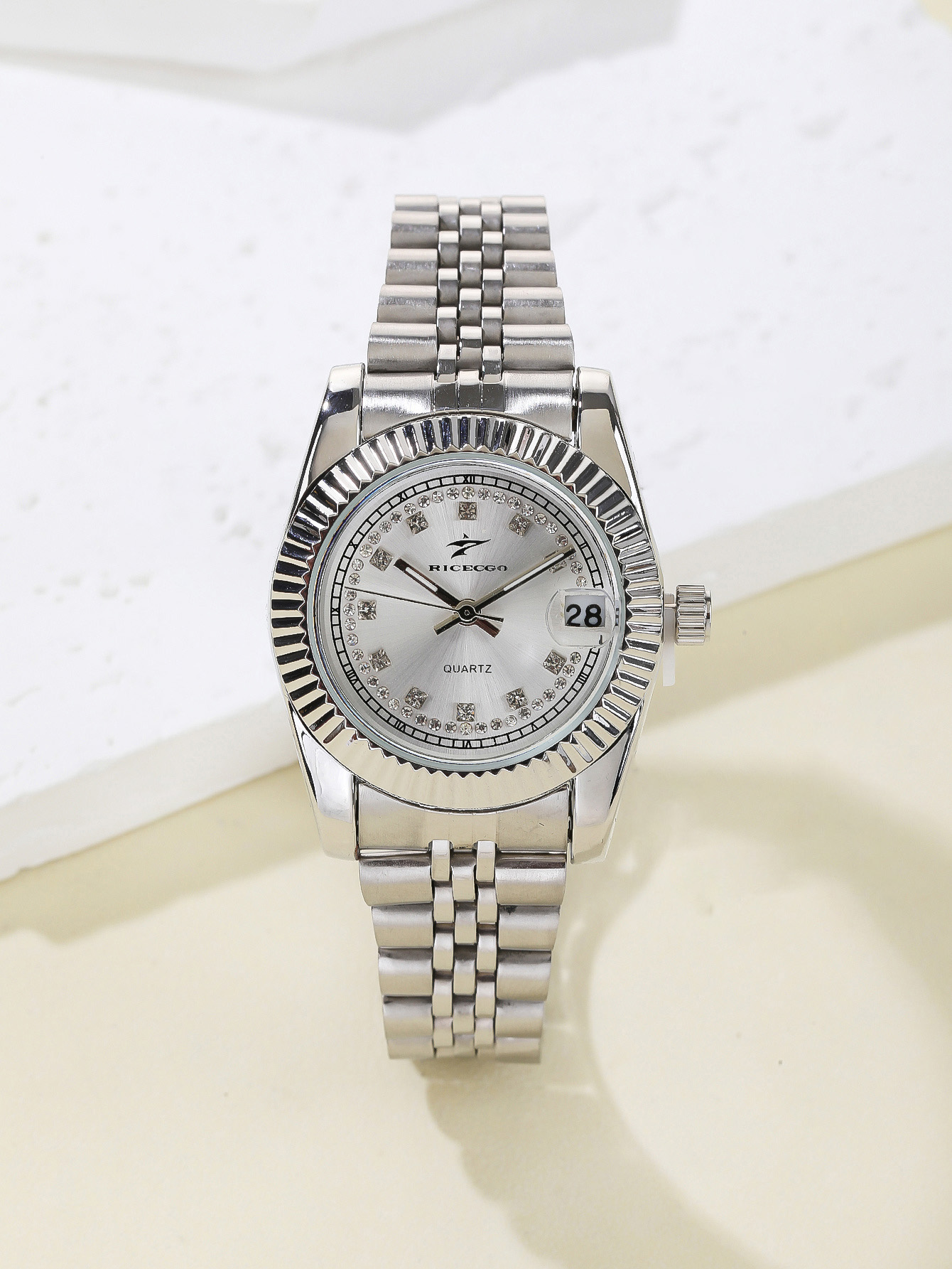 Relógio de pulso feminino de q - Luxury Watch Index avaliação e preço
